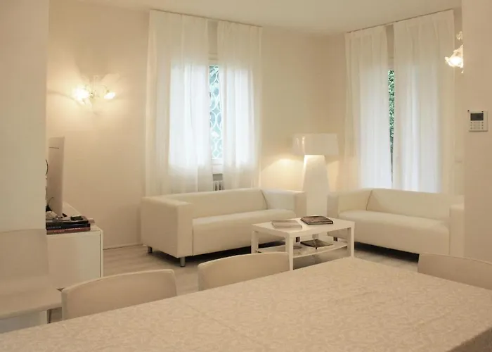 Martino By Interhome * Forte dei Marmi