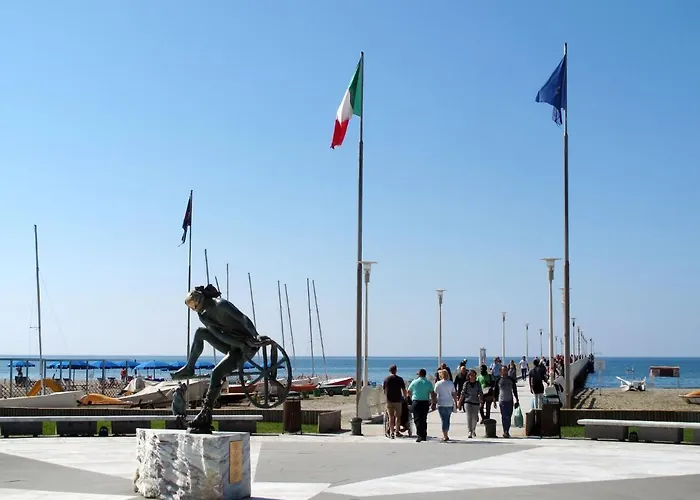 Martino By Interhome Forte dei Marmi